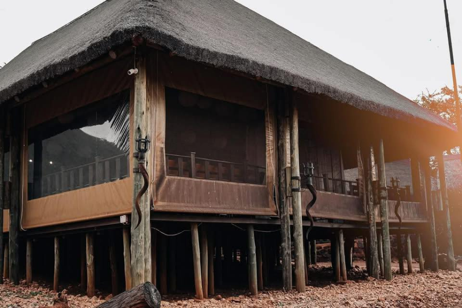 Inyala Game Lodge - Wedding Venues North West